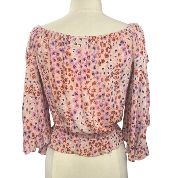 Shirts - Picture 2 of 8